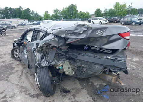 2013 Hyundai Elantra Gls z USA, uszkodzony, nr VIN 5NPDH4AE2DH323731